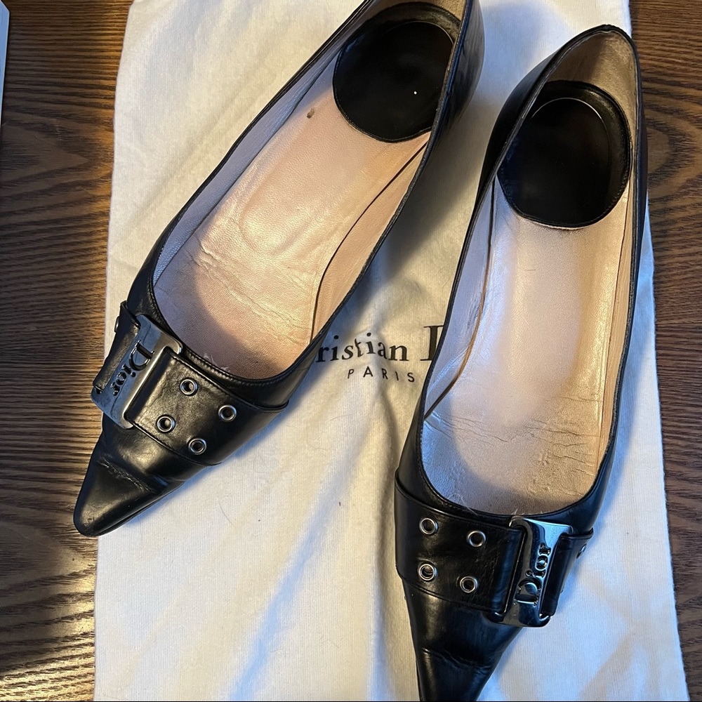 Dior pointy toe buckle flats